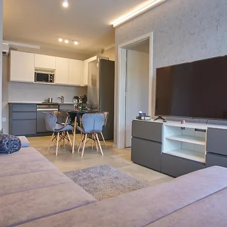 Apartament Sunlight Red Seghedin