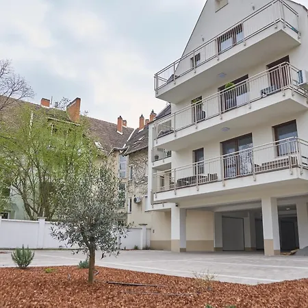 شقة Sunlight Red سيغيد